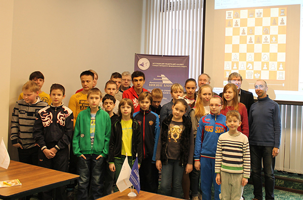 В Санкт-Петербурге проходит сессия гроссмейстерской школы СЗФО